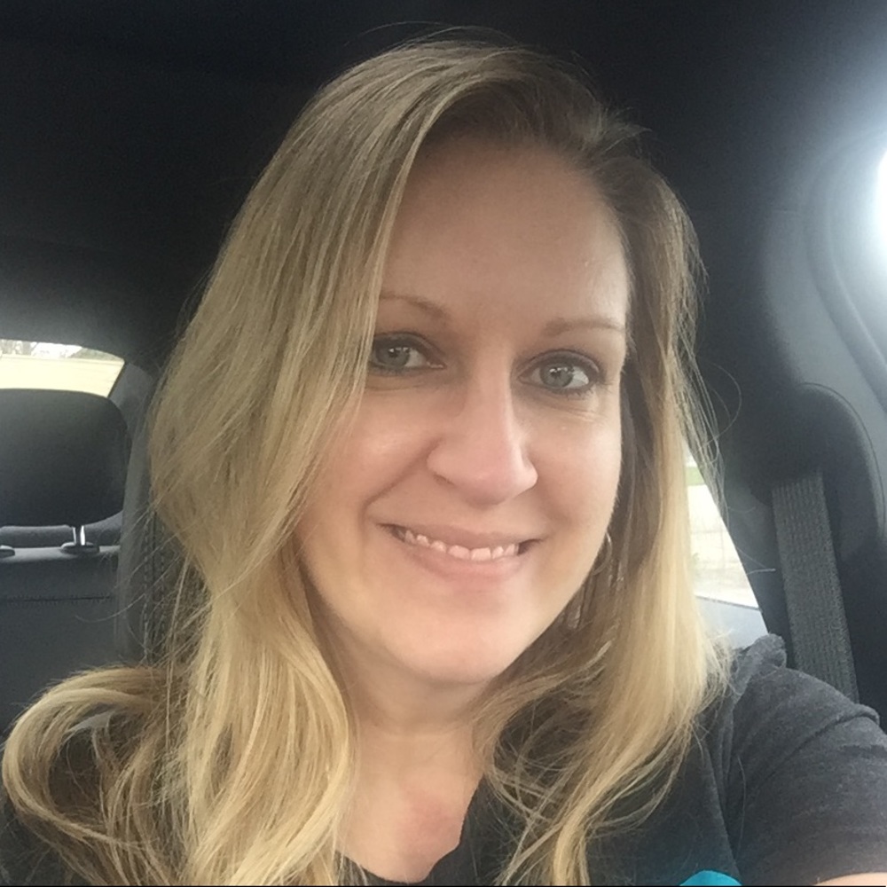 Meet your Posher, Nicole